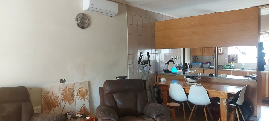 16 Bedroom Property for Sale in Oos Einde North West